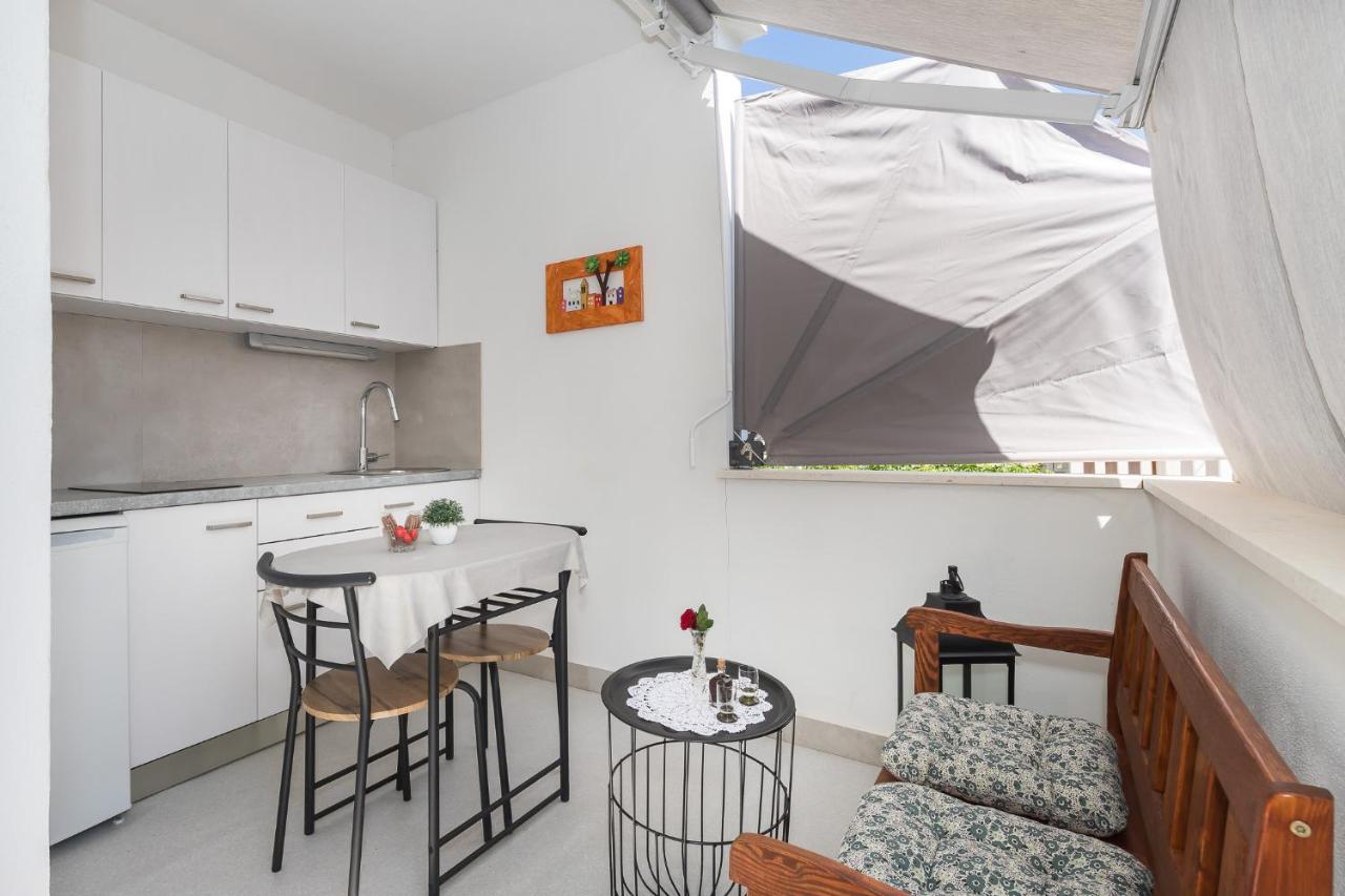 Apartment M&J スペタル エクステリア 写真