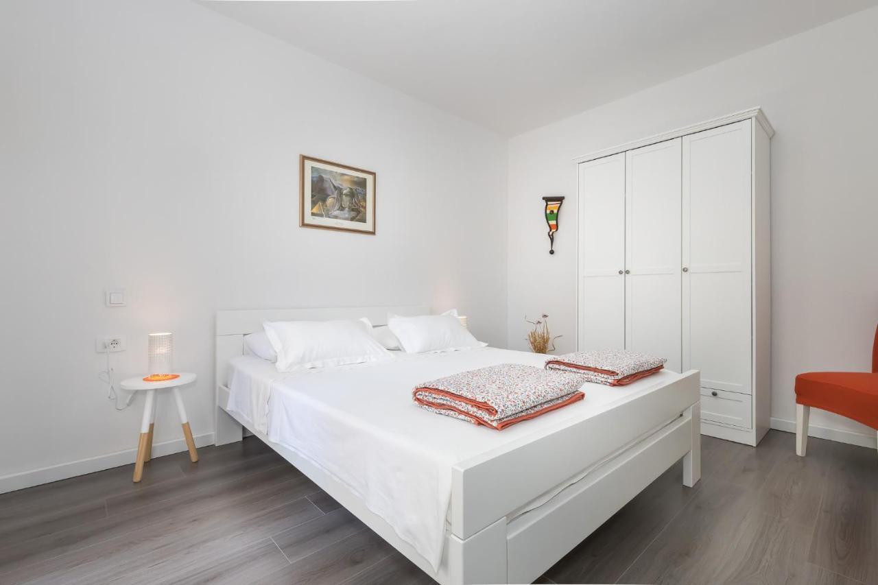 Apartment M&J スペタル エクステリア 写真