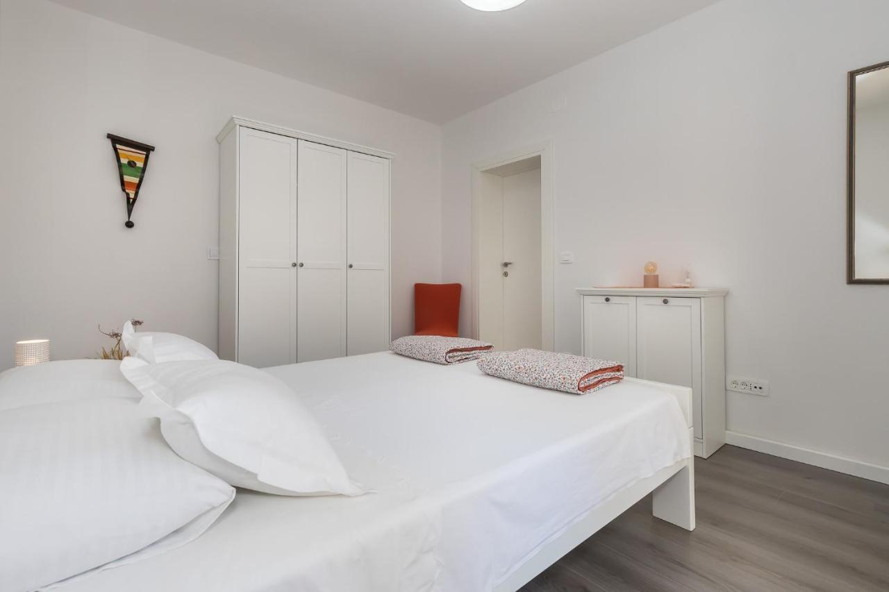Apartment M&J スペタル エクステリア 写真