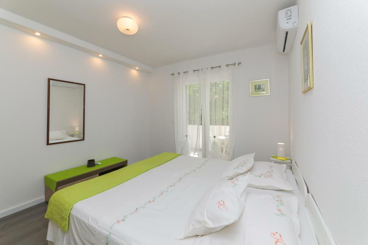 Apartment M&J スペタル エクステリア 写真